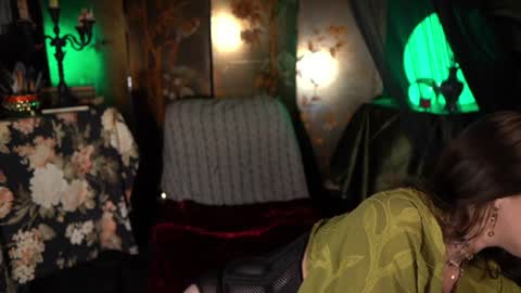 Audrey online show from November 4, 6:07 am