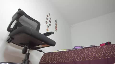 Audrey online show from February 12, 2:14 am