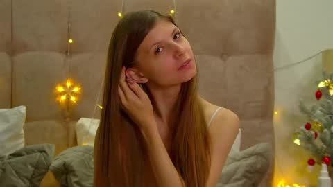 Audrey online show from December 17, 6:24 am