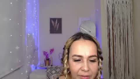 aunty_milf online show from June 17, 10:33 pm