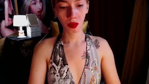 Miss awra online show from December 13, 5:27 am
