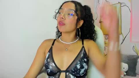 aurora_blis online show from September 19, 1:43 pm