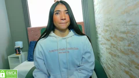 Snapshot of aurora_jones1 chatting on September 22, 3:27 am Aurora online show from September 22, 3:27 am