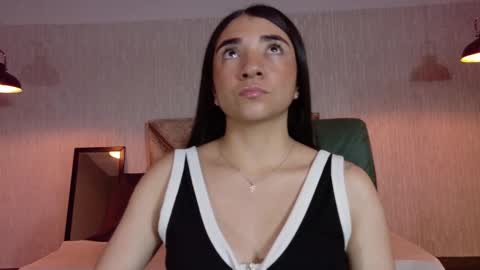 Snapshot of aurora_jones1 chatting on October 20, 3:31 am Aurora online show from October 20, 3:31 am