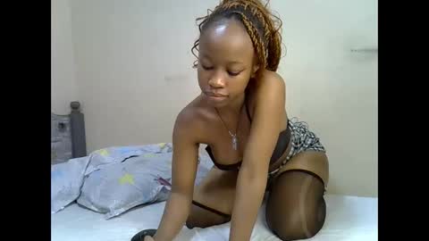 Aurora online show from November 18, 10:22 pm