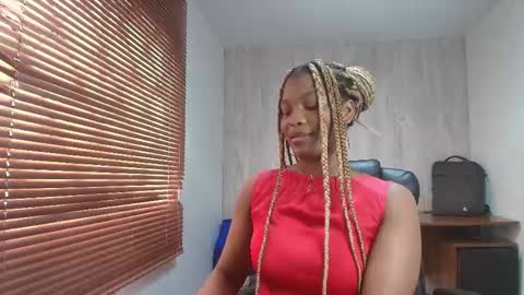 Ariana online show from October 27, 6:46 pm