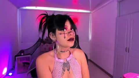 Snapshot of auroradiaz_ chatting on October 23, 7:53 pm Aurora Diaz online show from October 23, 7:53 pm