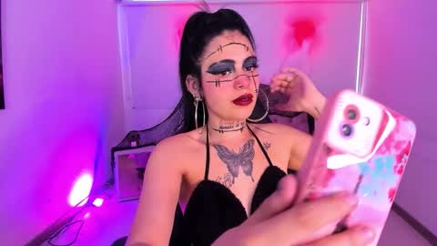 Snapshot of auroradiaz_ chatting on October 24, 8:16 pm Aurora Diaz online show from October 24, 8:16 pm