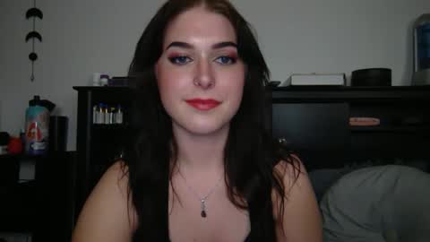 auroralightz1 online show from October 2, 3:33 am