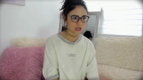 Aurora Ponce online show from September 10, 6:08 pm