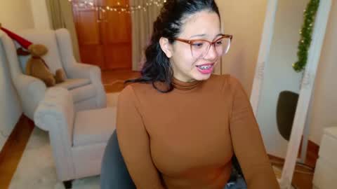 Aurora online show from December 26, 9:26 pm