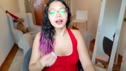 Aurora online show from December 28, 9:08 pm