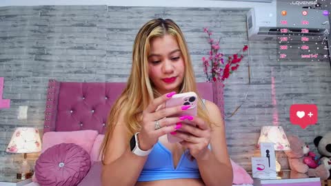 Aurora online show from January 22, 1:11 pm