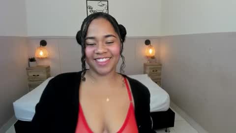 Snapshot of aurorasky7 chatting on October 23, 12:11 pm aurorasky7 online show from October 23, 12:11 pm