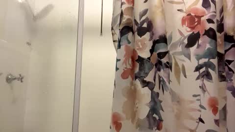 Milf4u online show from November 15, 8:15 am