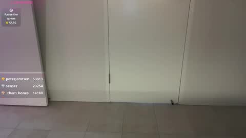 Snapshot of ava_delightt chatting on September 24, 2:43 am Ava  online show from September 24, 2:43 am