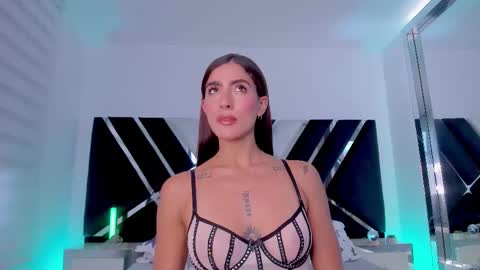 Ava Fontana online show from February 5, 11:08 pm