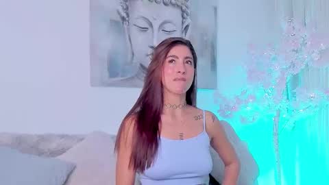 Ava Fontana online show from January 7, 12:36 am