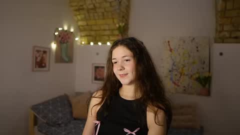 ava taylor18 online show from January 11, 1:43 pm