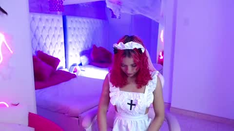 AVA online show from October 4, 3:12 am