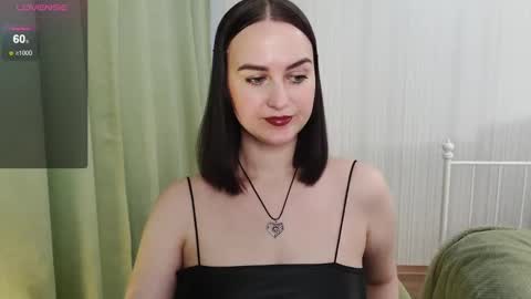 Snapshot of avaedenn chatting on December 22, 10:06 am Ava online show from December 22, 10:06 am