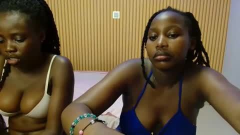 Avian online show from November 26, 12:22 am