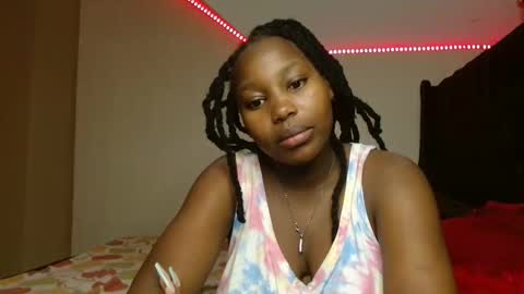 Avian online show from November 3, 9:30 pm