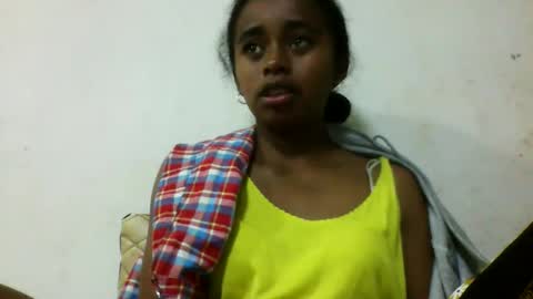 Snapshot of avontsoaldy chatting on October 5, 1:49 pm avontsoaldy online show from October 5, 1:49 pm