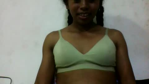 Snapshot of avontsoaldy chatting on October 11, 5:48 pm avontsoaldy online show from October 11, 5:48 pm