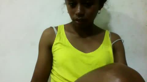 Snapshot of avontsoaldy chatting on October 6, 1:50 pm avontsoaldy online show from October 6, 1:50 pm