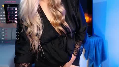 Avrill Morgan online show from September 19, 9:25 pm