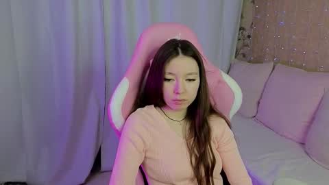 Avy online show from January 8, 10:30 am