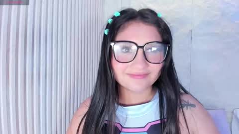 Avy  online show from November 10, 2:01 pm