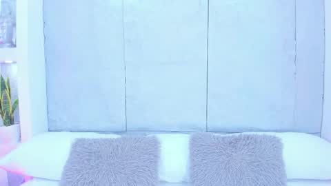 Snapshot of avymilton chatting on September 26, 11:52 am Avy  online show from September 26, 11:52 am