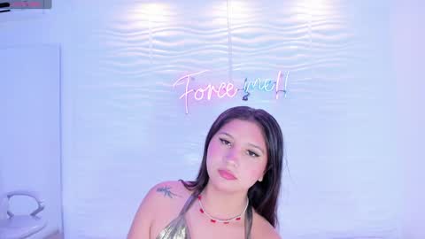 Avy  online show from December 19, 11:39 am