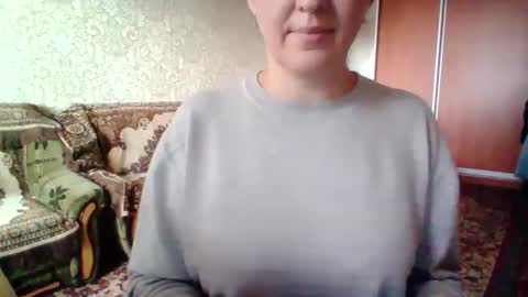 Snapshot of awesomeladyy chatting on September 25, 8:35 am awesomeladyy online show from September 25, 8:35 am