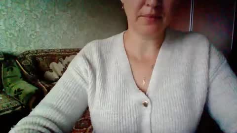 Snapshot of awesomeladyy chatting on September 30, 7:36 am awesomeladyy online show from September 30, 7:36 am