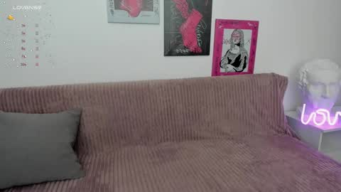 Emily online show from January 29, 2:09 am