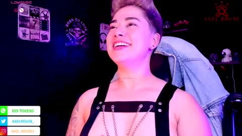 Snapshot of axel_rouse1 chatting on October 3, 11:54 pm Axel Rouse online show from October 3, 11:54 pm