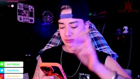 Snapshot of axel_rouse1 chatting on November 1, 2:21 pm Axel Rouse online show from November 1, 2:21 pm