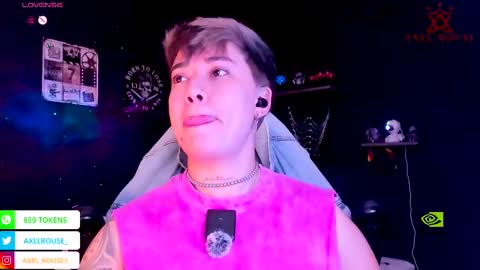 Snapshot of axel_rouse1 chatting on September 14, 4:38 pm Axel Rouse online show from September 14, 4:38 pm