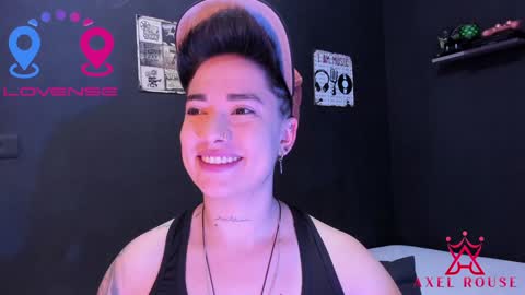 Snapshot of axel_rouse1 chatting on January 6, 11:31 pm Axel Rouse online show from January 6, 11:31 pm