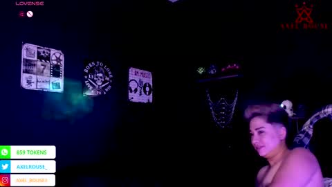 Snapshot of axel_rouse1 chatting on October 22, 1:32 am Axel Rouse online show from October 22, 1:32 am