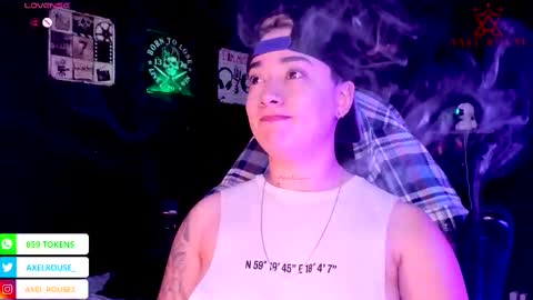 Snapshot of axel_rouse1 chatting on October 15, 1:08 am Axel Rouse online show from October 15, 1:08 am