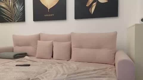 Ayabellle online show from October 17, 10:13 pm