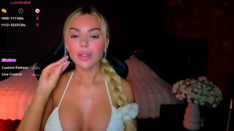  Ayla Demir  online show from July 5, 8:14 pm