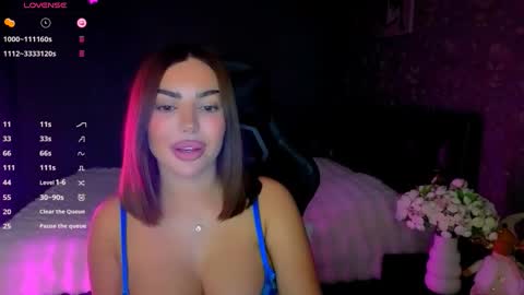  Ayla Demir  online show from February 4, 10:13 pm