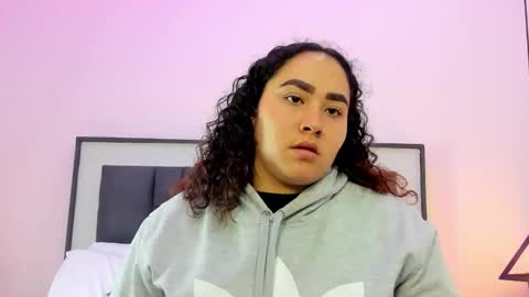 Snapshot of ayla_martinez chatting on October 5, 2:49 am Ayla online show from October 5, 2:49 am