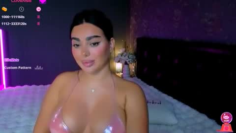 Snapshot of aylademir chatting on October 20, 7:28 pm Ayla online show from October 20, 7:28 pm