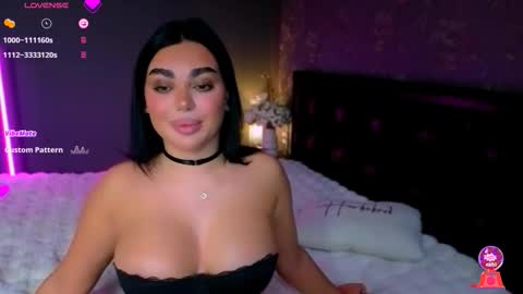 Snapshot of aylademir chatting on October 26, 9:32 pm Ayla online show from October 26, 9:32 pm